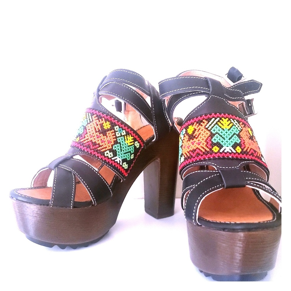 Mexican leather sandals beaded Huichol leather
